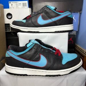 Size 9.5 - Nike Dunk Premium SB Low Angels & Demons